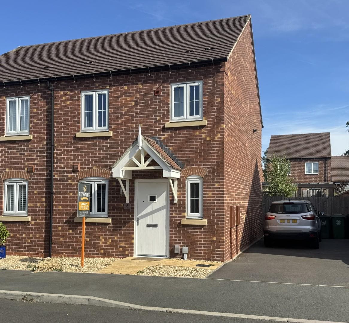 Bishopton Lane, Bishopton, Stratford-Upon-Avon