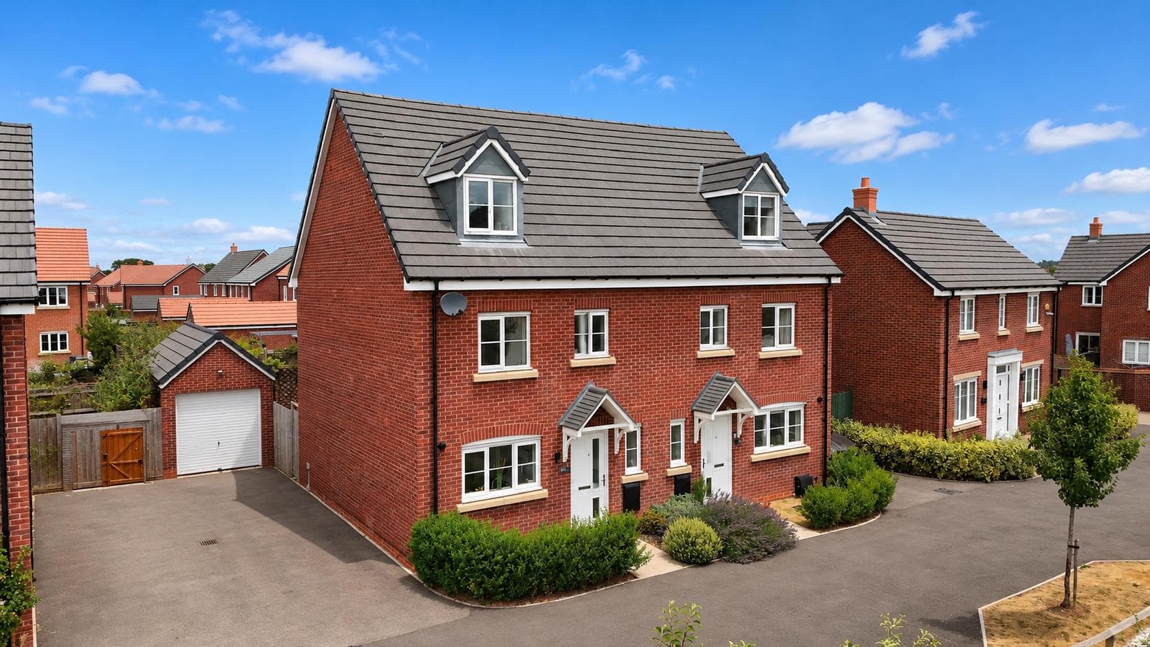Herwin Close, Wellesbourne, Warwick
